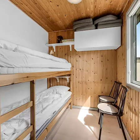Semesterbostad 1046 *