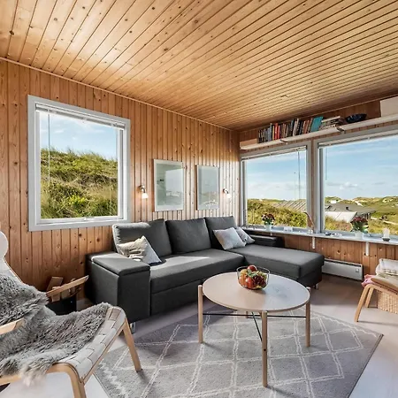 1046 Holiday home